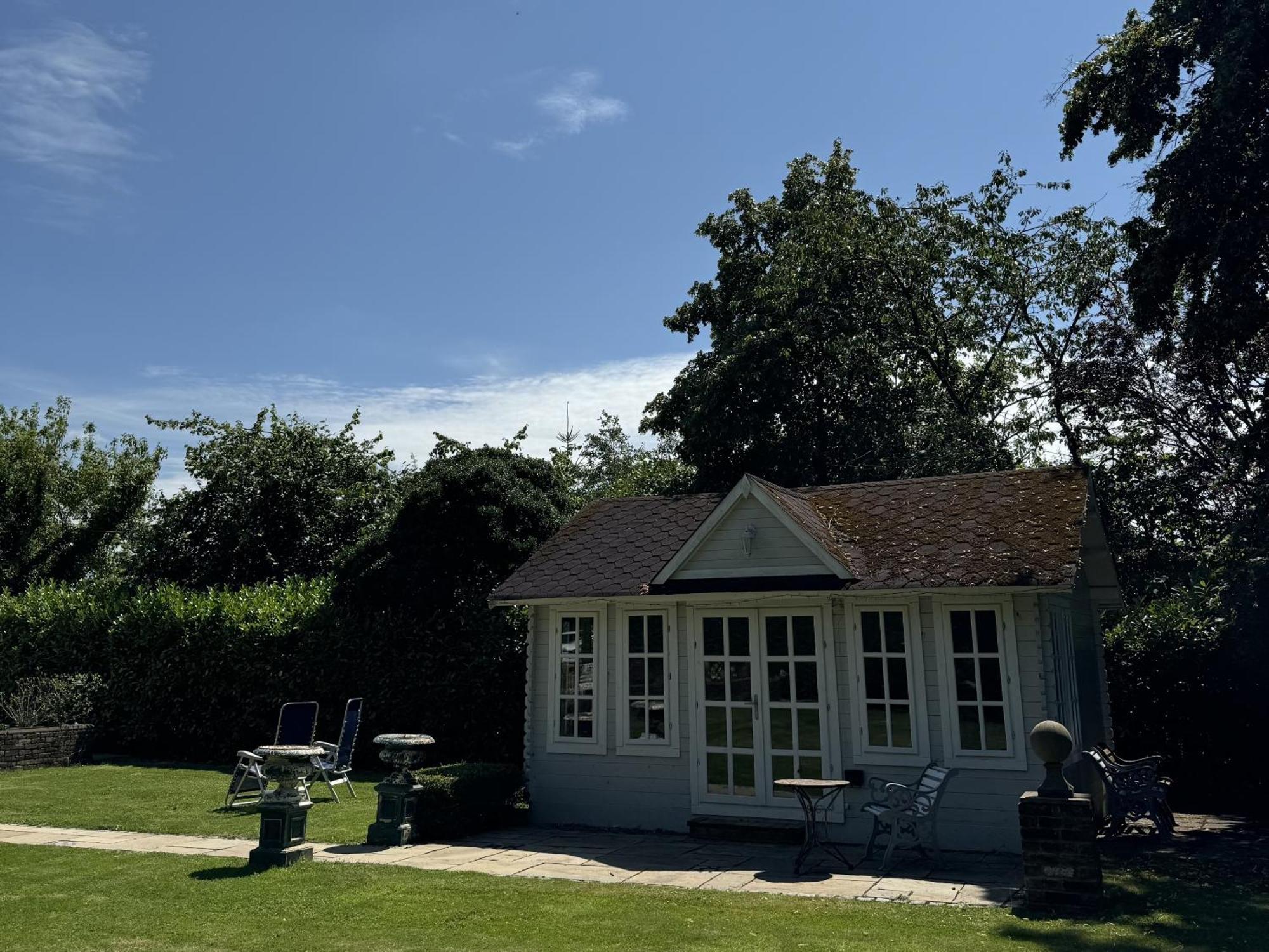 Hookwood Lodge London Gatwick Horley Exterior foto